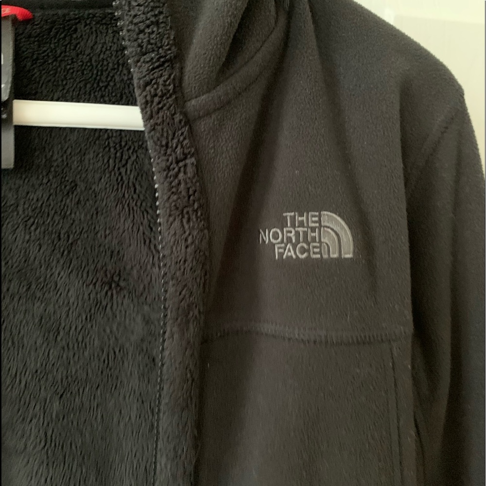 North face jacket! - Picture 2 of 4
